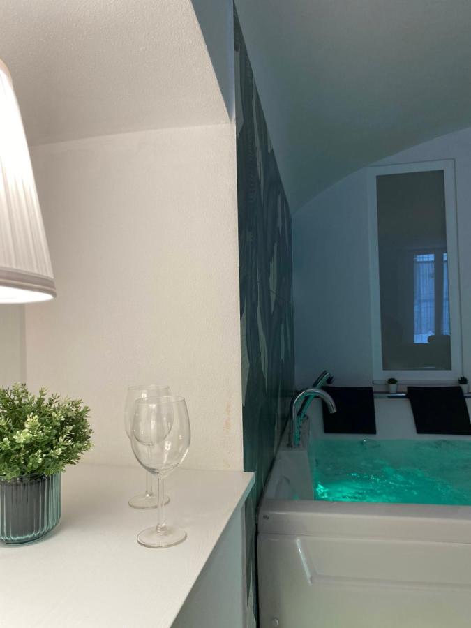Apartamento Dimora Di Donna Monopoli Exterior foto